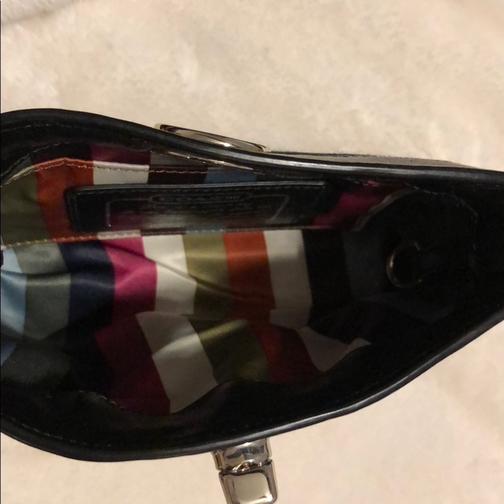 NWOT Black Silver Coach Wristlet - Picture 8 of 8